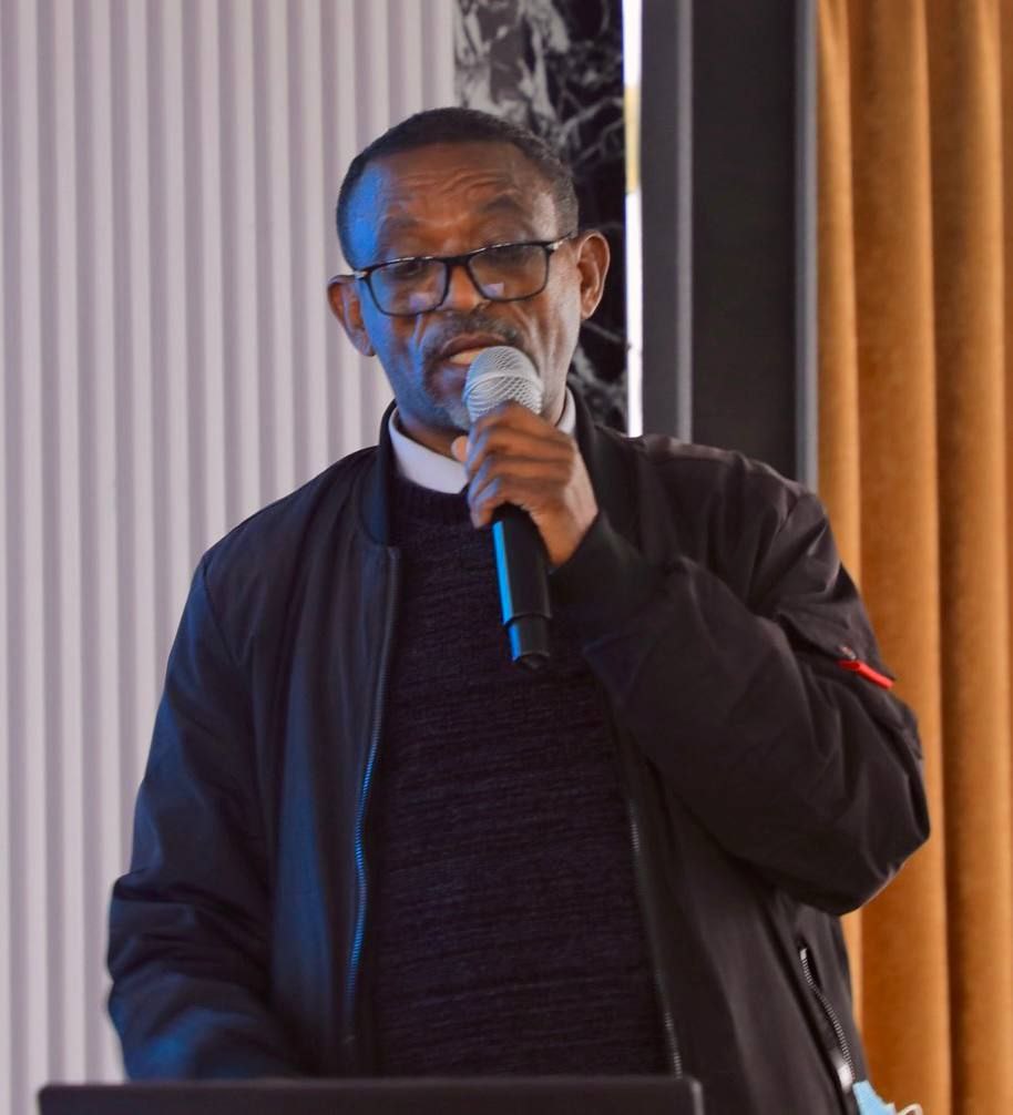 ሳምንታዊው የወርቃማ ሰኞ መርሀ ግብር አገልግሎት አሰጣጥና ደንበኛ አያያዝ ዙሪያ ተካሄደ።